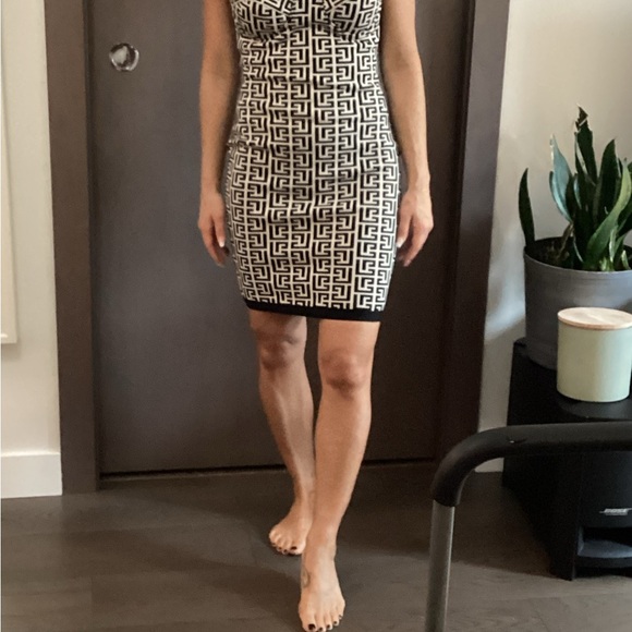 Strapless dres - Picture 2 of 3